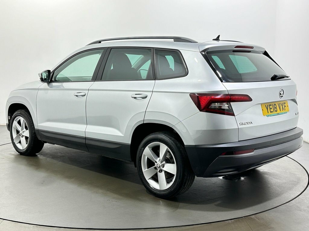 Skoda Karoq 1L Se YE18VXF Silver #5