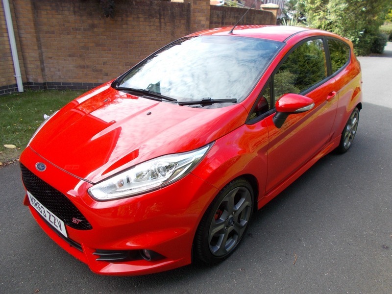 Ford Fiesta 1.6T Ecoboost St-2 Hatchback KR63ZZV Red #5