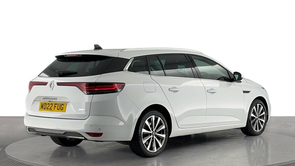 Renault Megane E-Tech 1.6 E-tech 9.8Kwh Rs Line Sport Tourer MD22FUG White #4