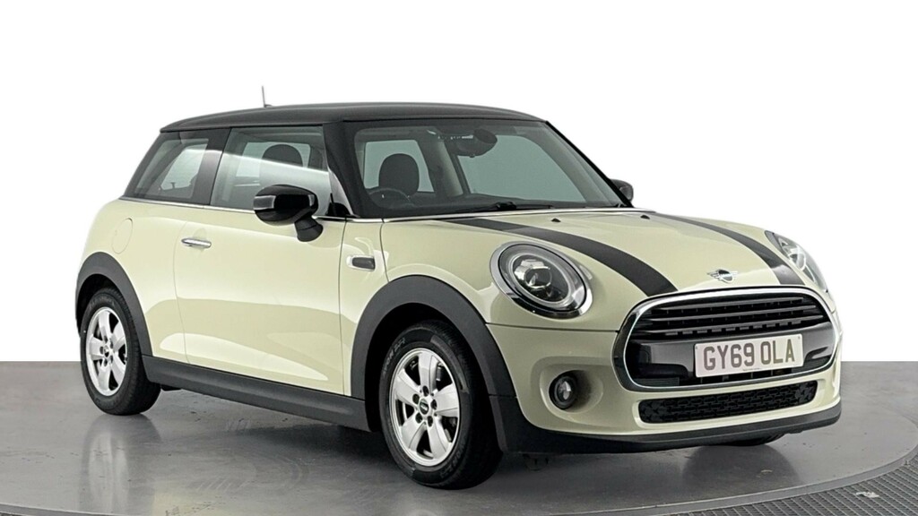 Mini Hatch 1.5 Cooper Classic Hatchback Eur GY69OLA White #2