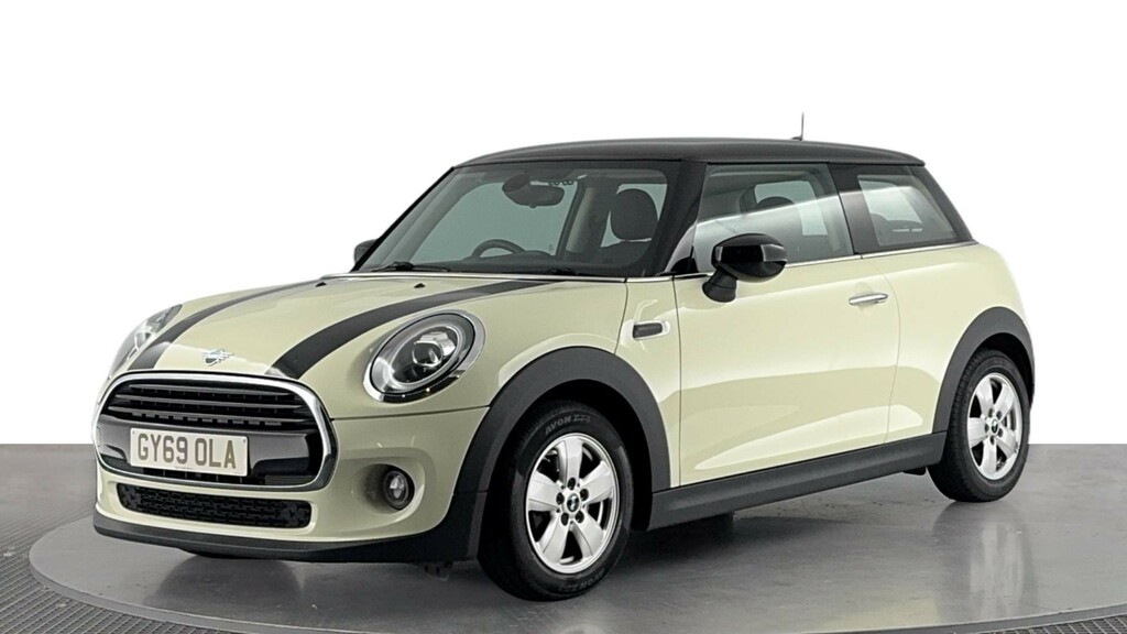 Mini Hatch 1.5 Cooper Classic Hatchback Eur GY69OLA White