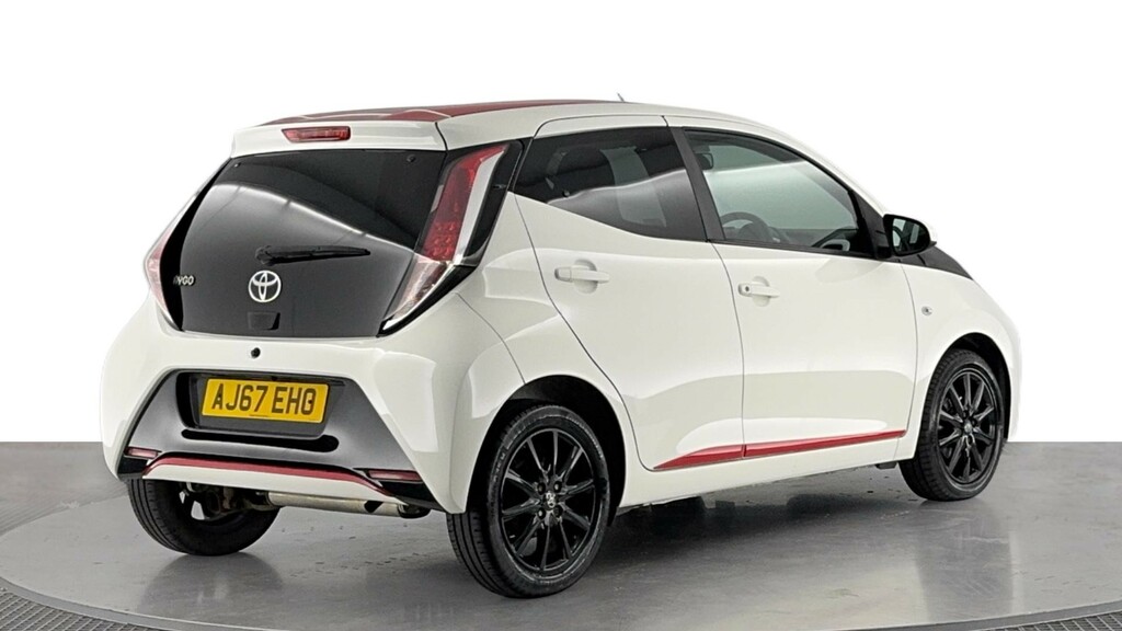 Toyota Aygo 1.0 Vvt-i X-press Hatchback Euro White #4
