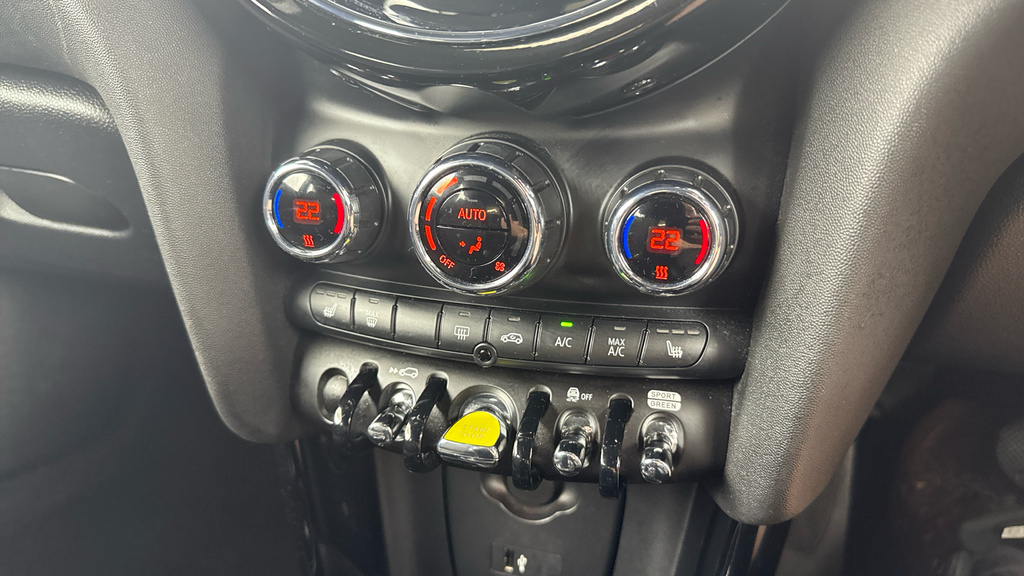 Mini Electric 32.6Kwh Level 2 Black #35