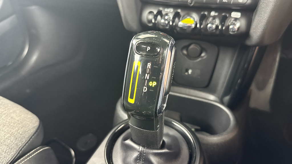 Mini Electric 32.6Kwh Level 2 Black #38