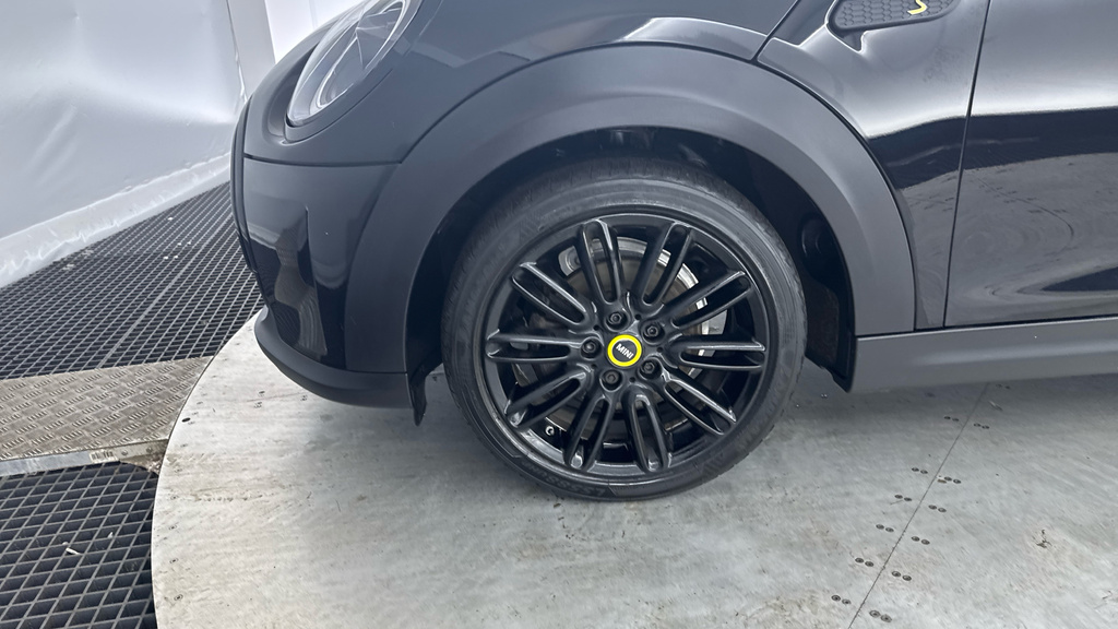Mini Electric 32.6Kwh Level 2 Black #22