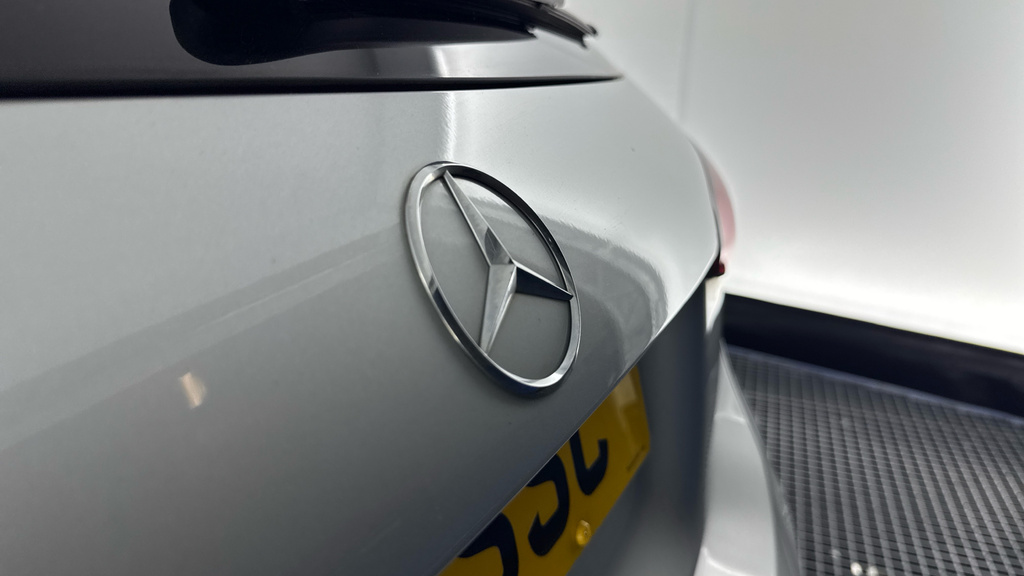 Mercedes-Benz A Class Hatchback White #39