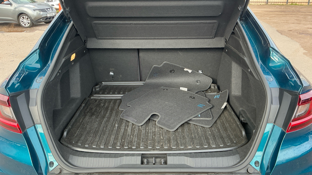 Renault Arkana 1.6 E-tech R.s. Line Suv Hybrid 2W Blue