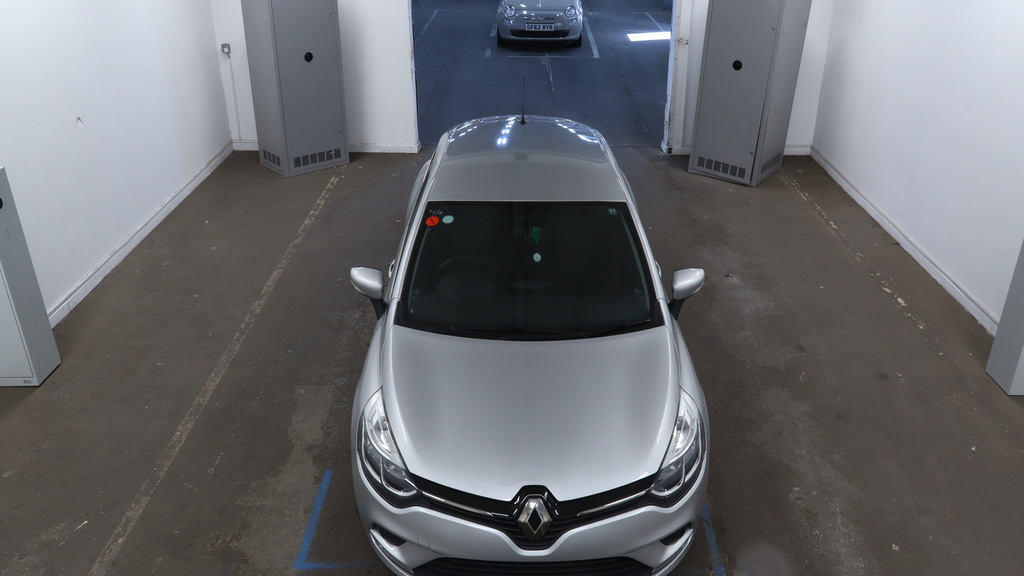 Renault Clio 0.9 Tce Iconic Euro 6 Ss  #2