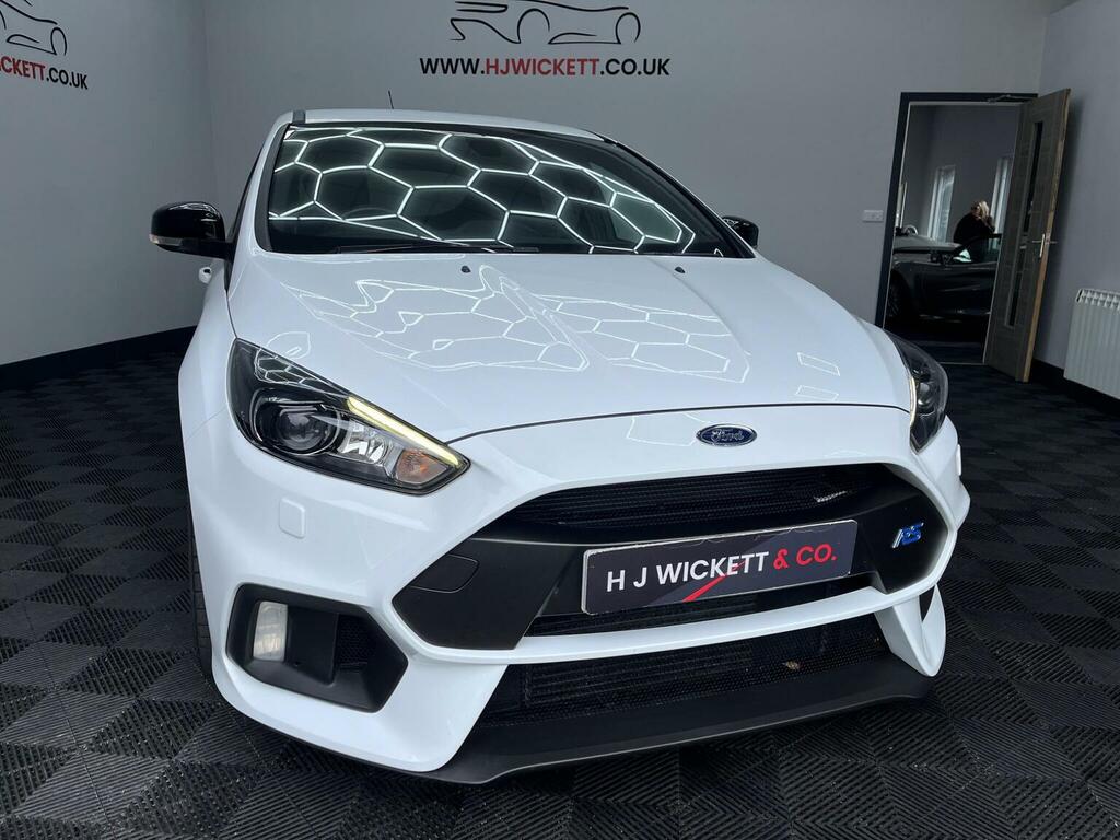Ford Focus Hatchback 1.5 Tdci Zetec Euro 6 Ss 201616 Blue #1