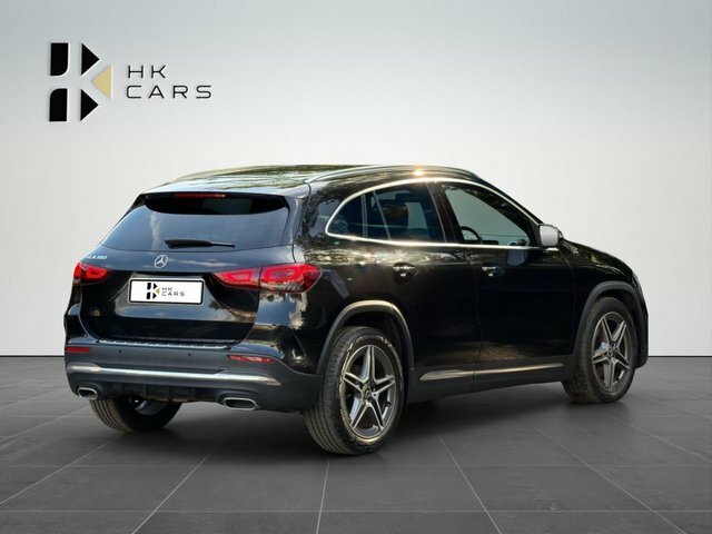 Mercedes-Benz GLA Class 1.3 Gla180 Amg Line Executive Suv 7G- Black