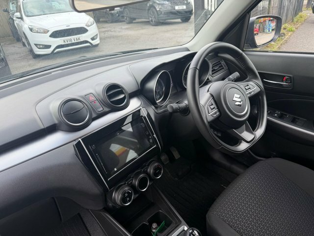 Suzuki Swift Sz-l  #24