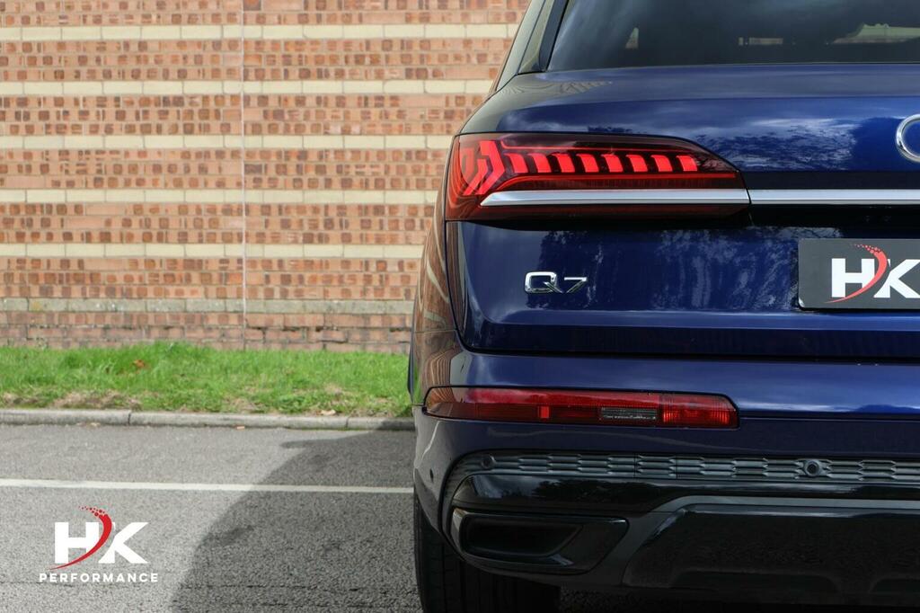 Audi Q7 Suv Black #23