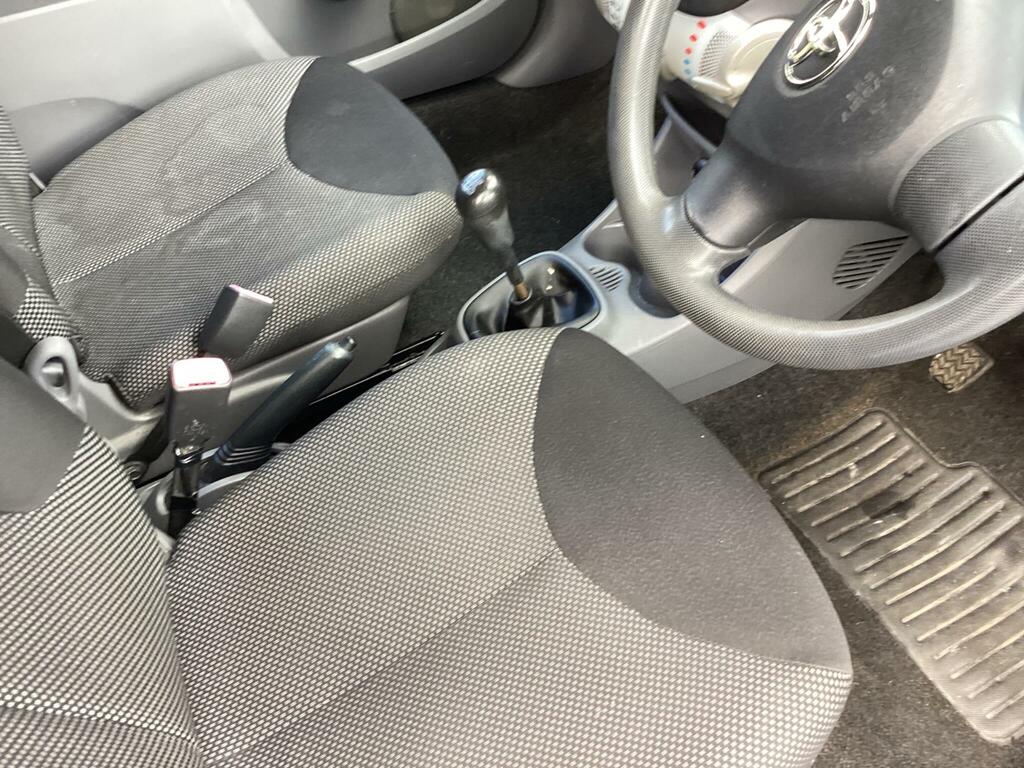 Toyota Aygo Hatchback Blue #16