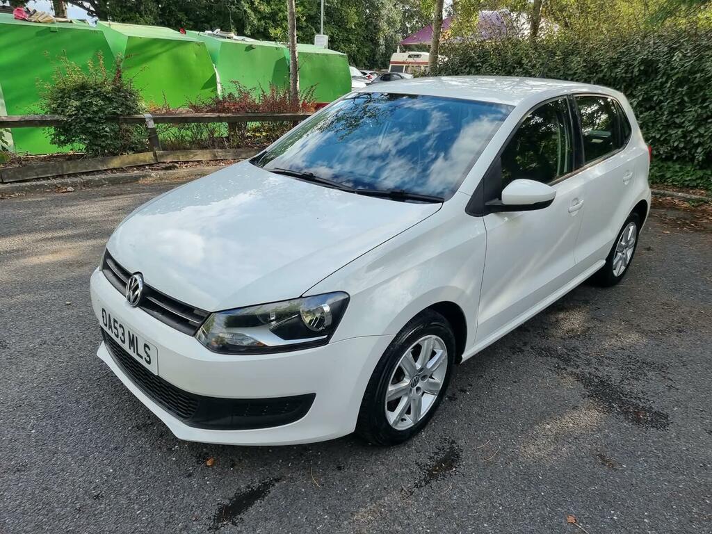 Volkswagen Polo Se White #3