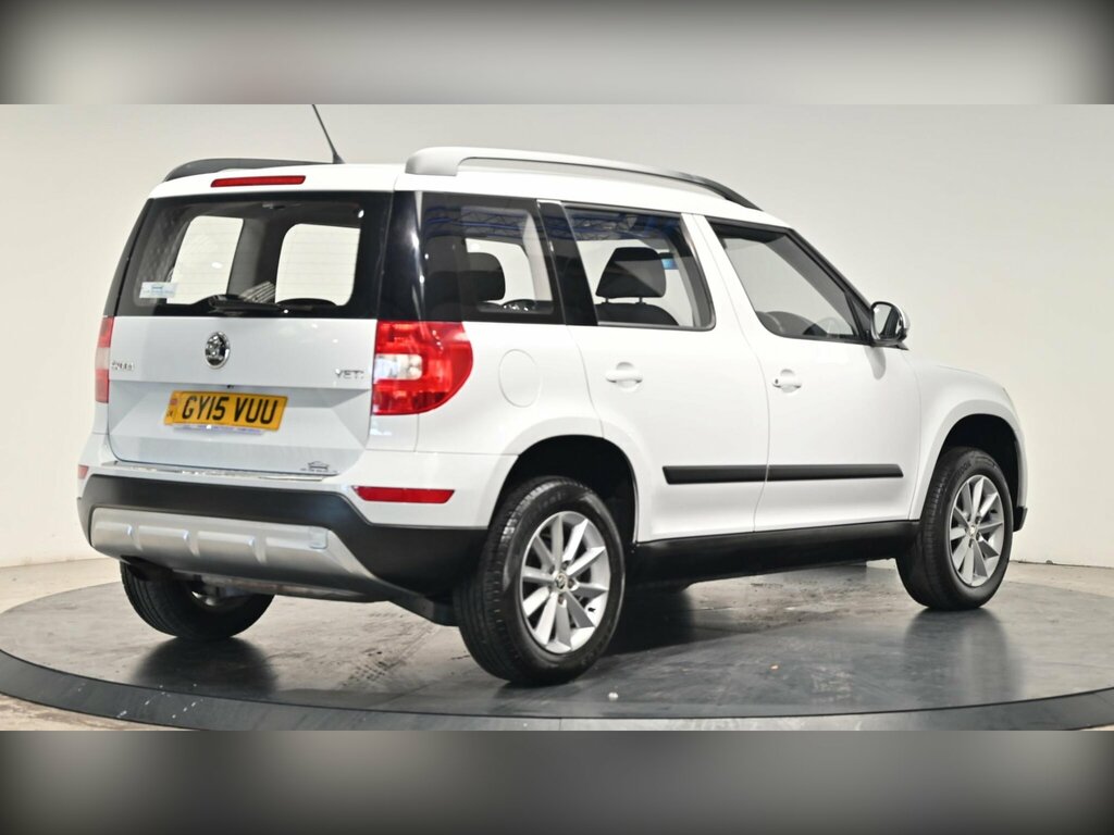 Skoda Yeti 1.2 Tsi S Outdoor Dsg Euro 5 White #6