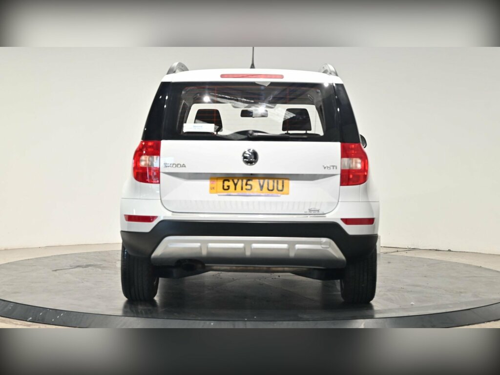 Skoda Yeti 1.2 Tsi S Outdoor Dsg Euro 5 White #5