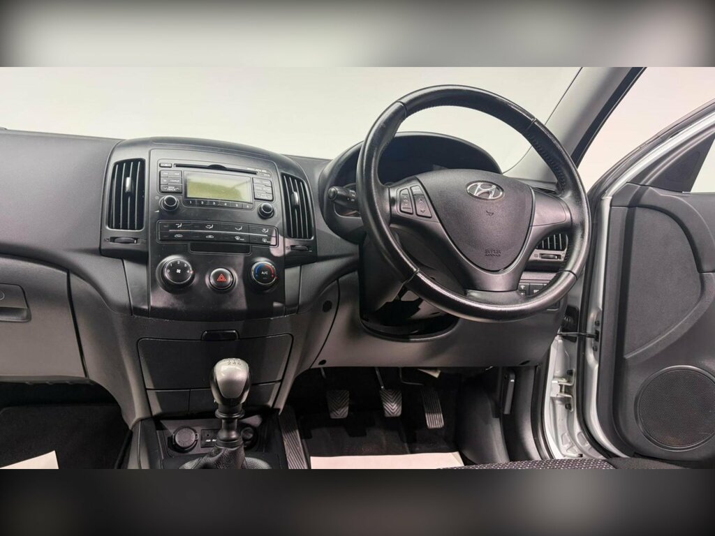 Hyundai I30 Hatchback Blue #46