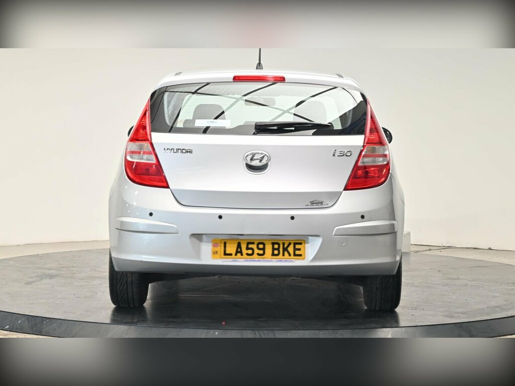 Hyundai I30 1.6 Crdi Comfort Euro 4 Silver #5
