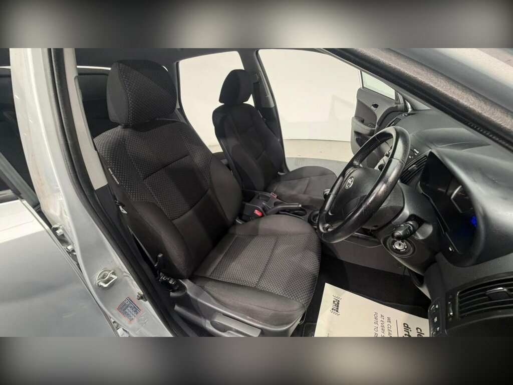 Hyundai I30 Hatchback Blue #48
