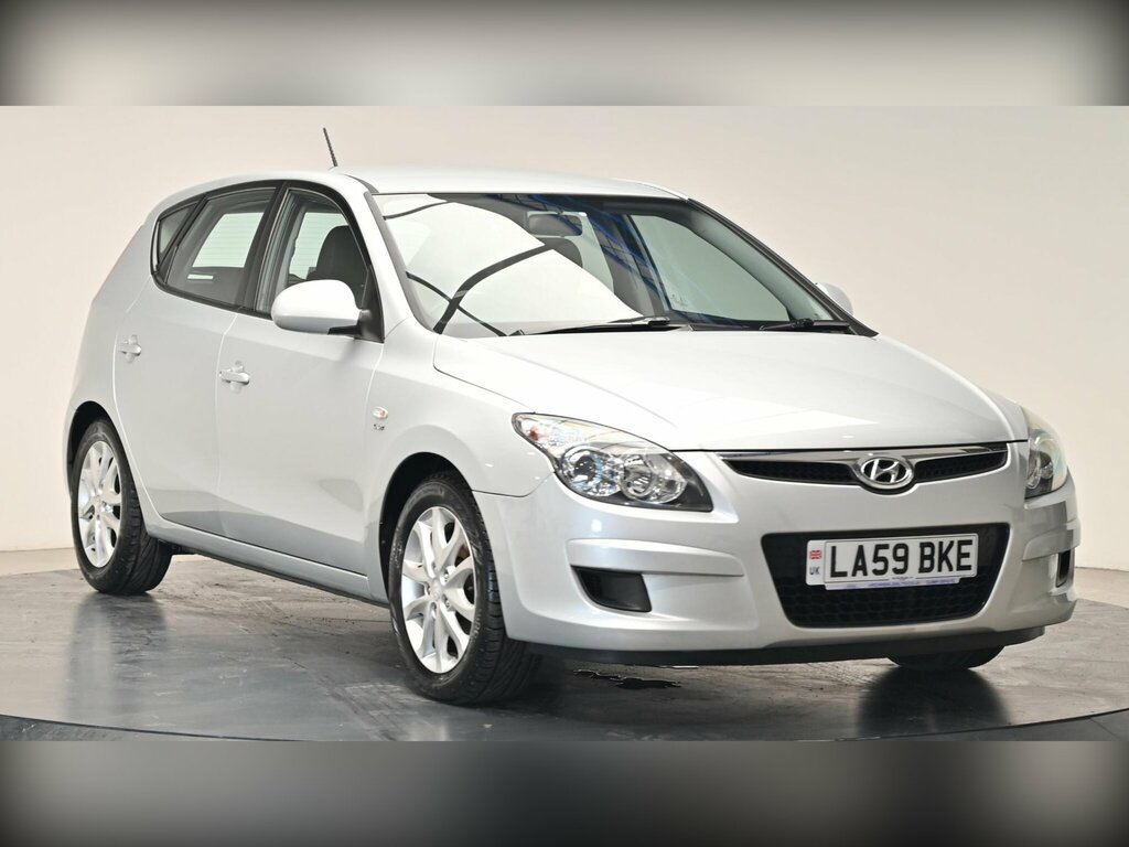 Hyundai I30 1.6 Crdi Comfort Euro 4 Silver