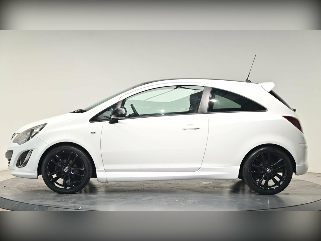 Vauxhall Corsa 1.2 16V Limited Edition Euro 5 White #3