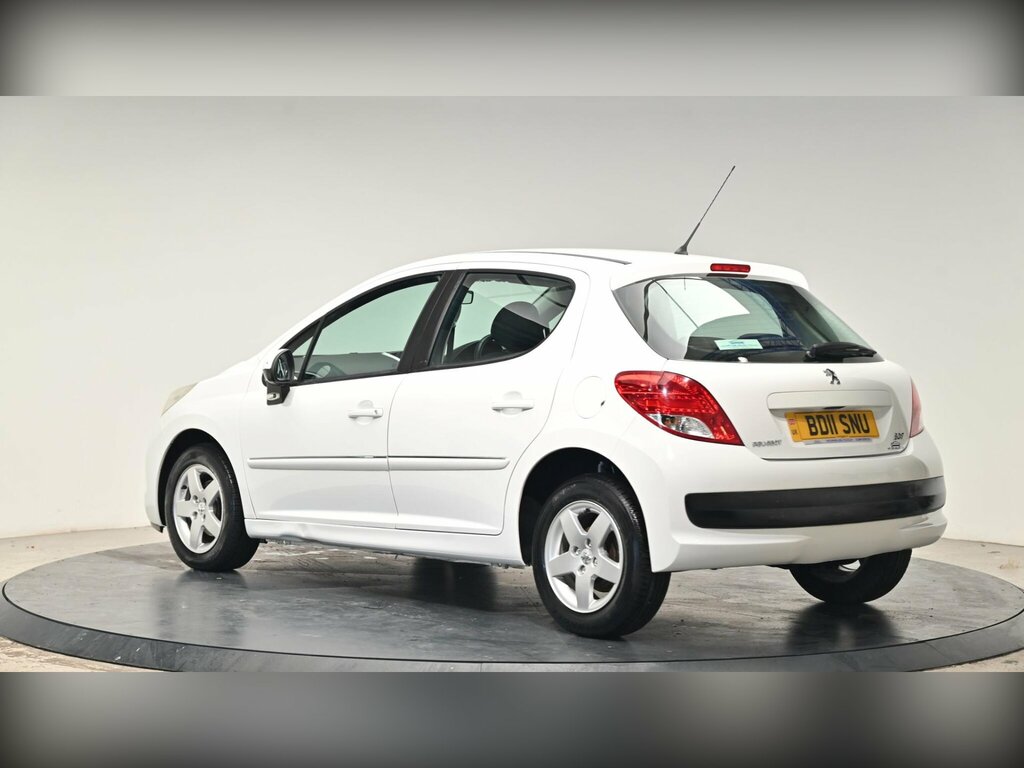Peugeot 207 Active  #16