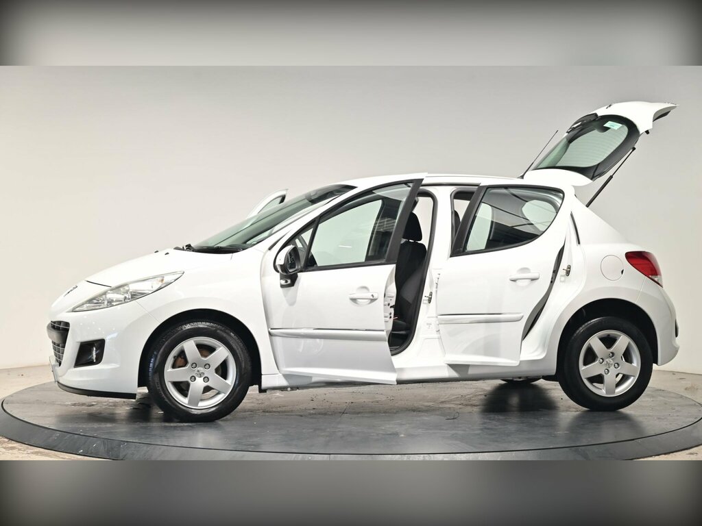 Peugeot 207 Active  #31