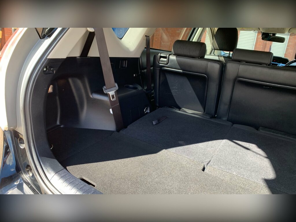 Toyota Prius+ 1.8L Icon Silver #84