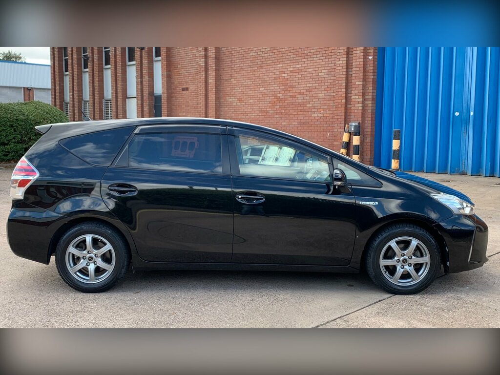 Toyota Prius+ 1.8L Icon Silver #8