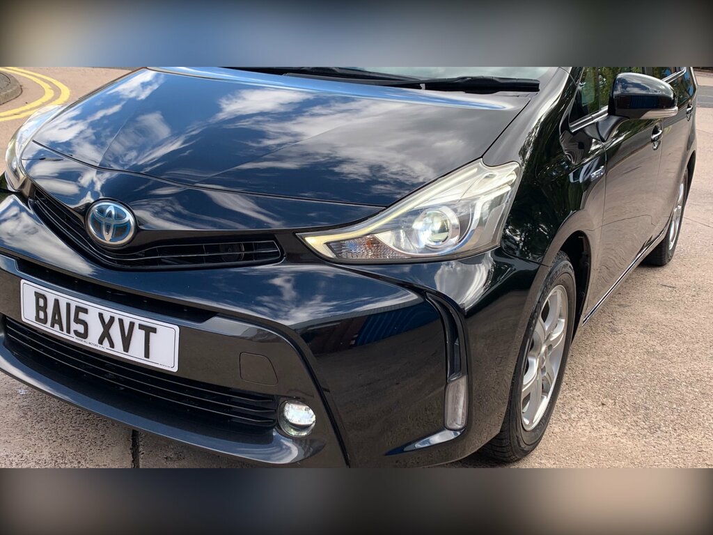 Toyota Prius+ 1.8L Icon Silver #9