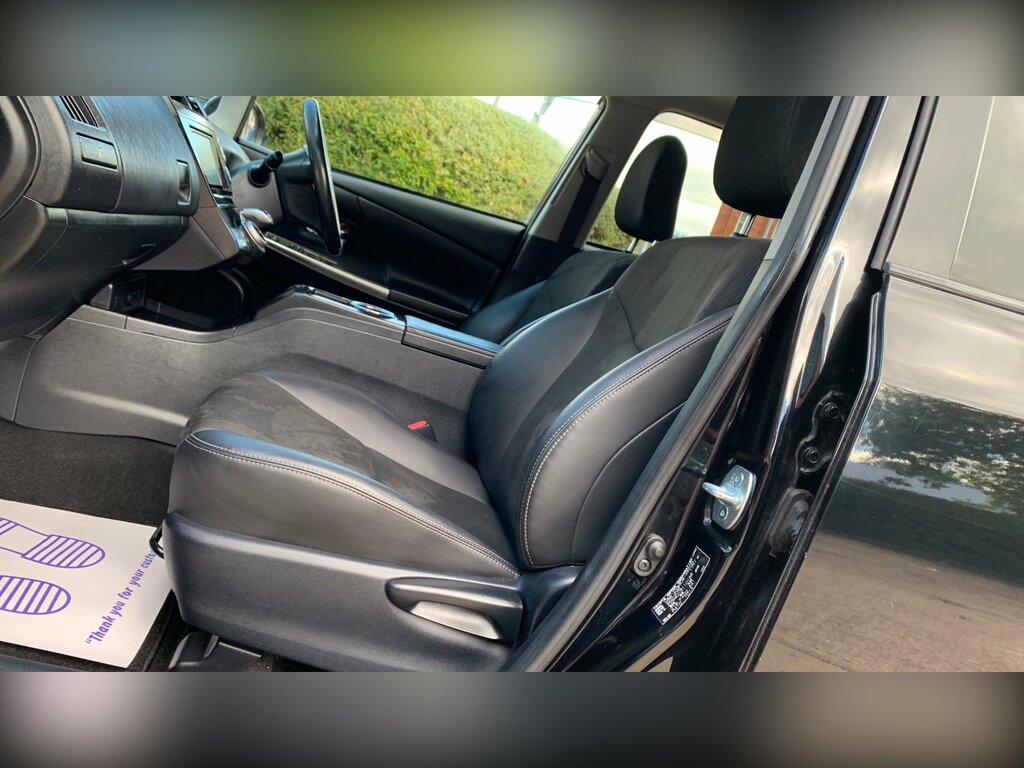 Toyota Prius+ 1.8L Icon Silver #27