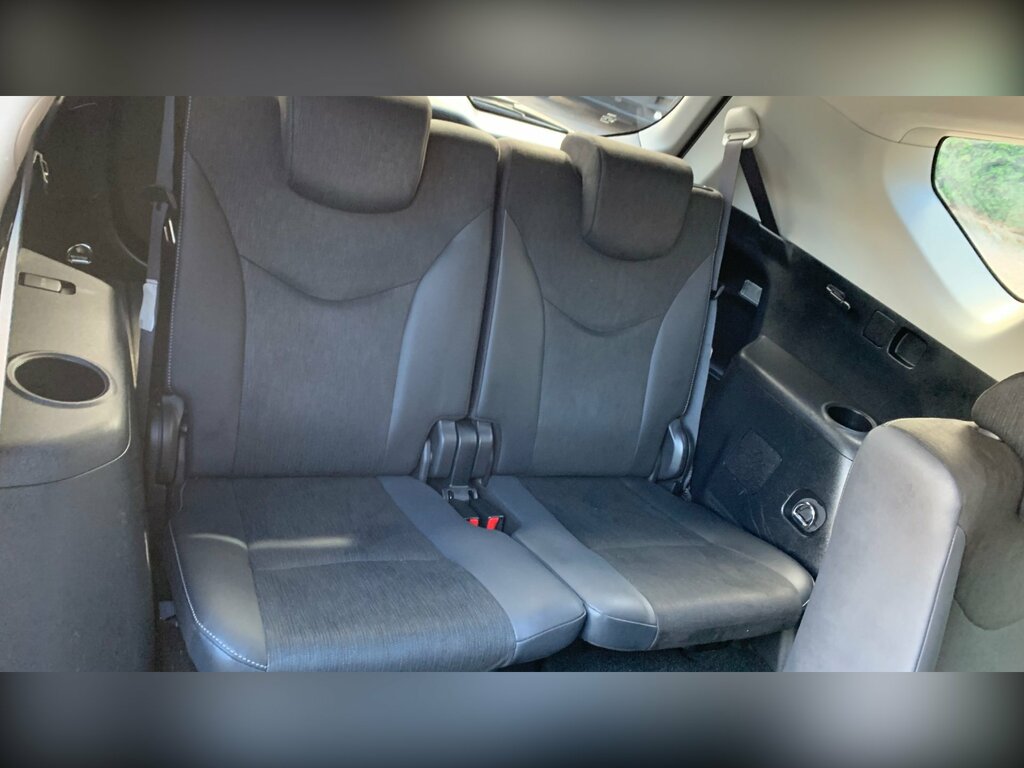 Toyota Prius+ 1.8L Icon Silver #48
