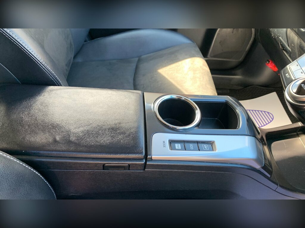 Toyota Prius+ 1.8L Icon Silver #61