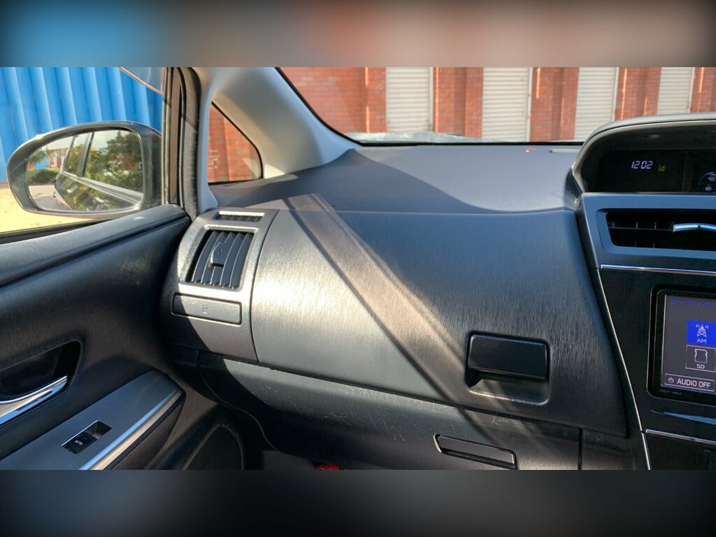 Toyota Prius+ 1.8L Icon Silver #59