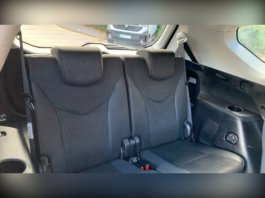 Toyota Prius+ 1.8L Icon Silver #41