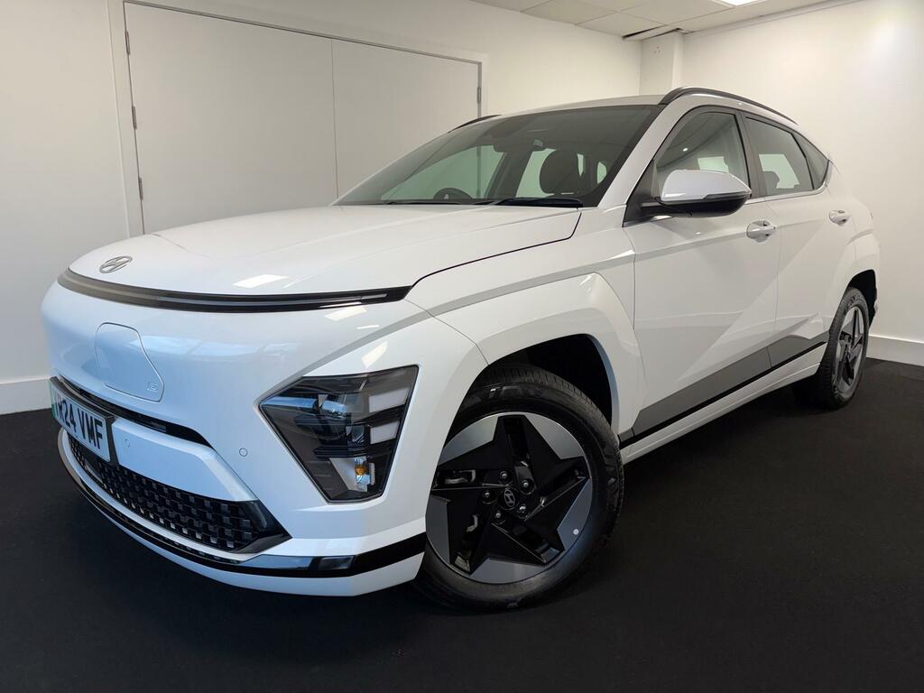 Hyundai Kona 65.4Kwh Advance Suv 21 White