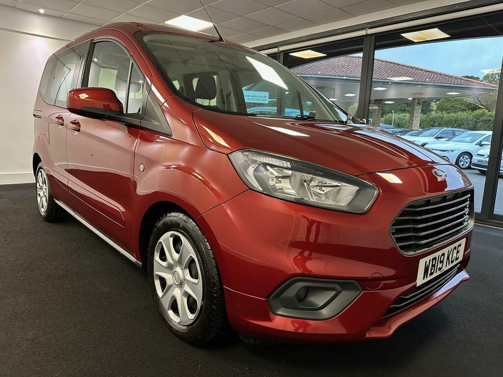 Ford Tourneo Courier 1.5 Tdci Zetec Mpv Euro 6 100 P Red #3