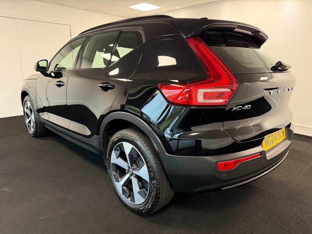 Volvo XC40 2.0 B3 Mhev Plus Dark Suv Hyb Black #5