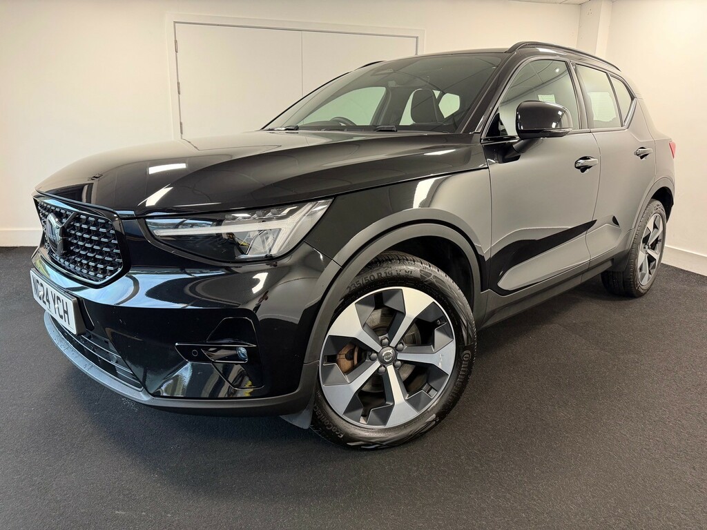 Volvo XC40 2.0 B3 Mhev Plus Dark Suv Hyb Black