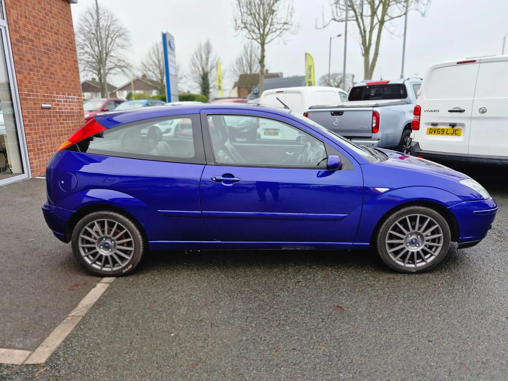 Ford Focus 2.0 St-170 Hatchback 218 Gkm, 