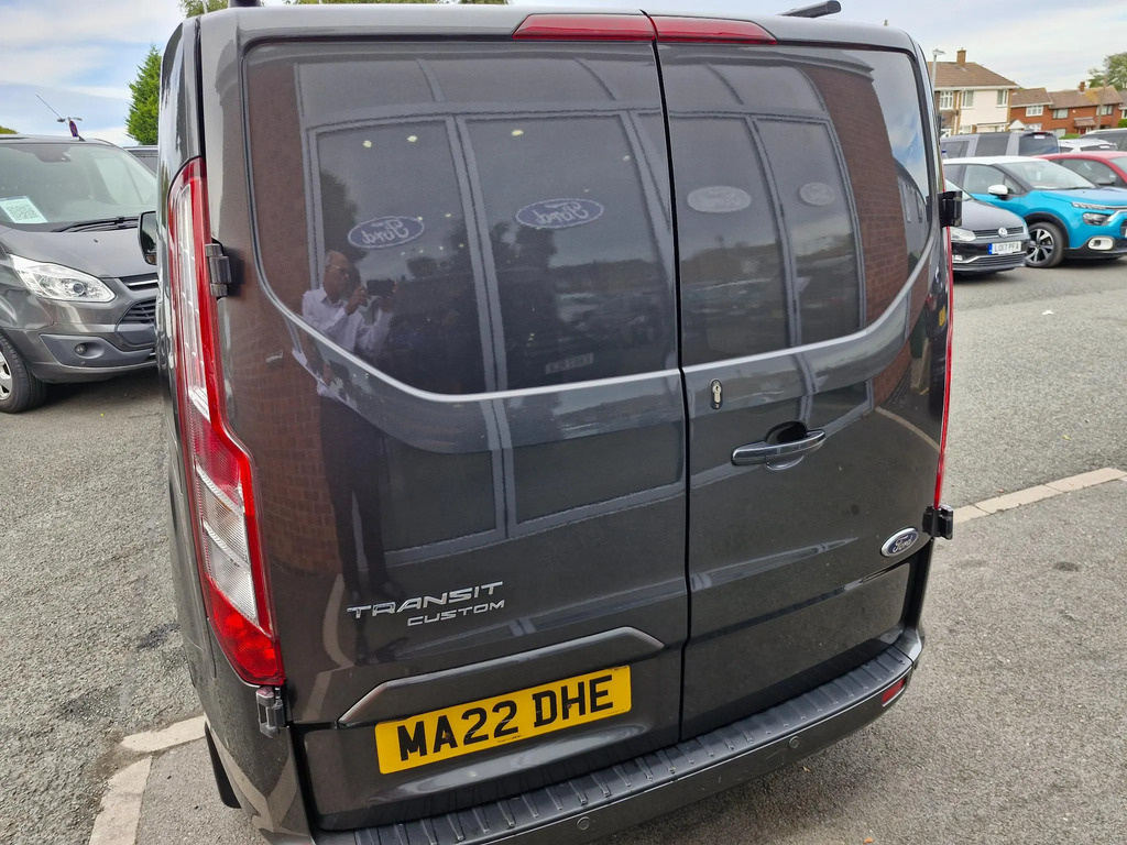 Ford Transit Custom Limited Van 300 L1 2.0L Ecoblue 130Ps Fwd 6 Speed MA22DHE #4