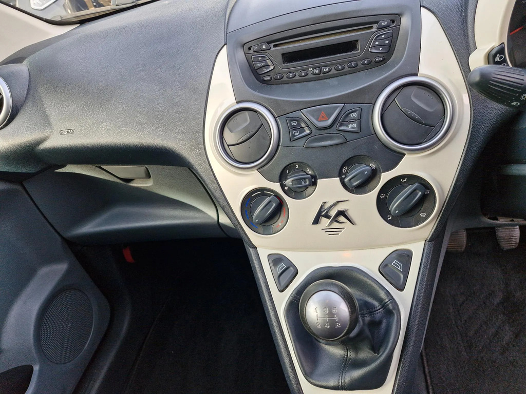 Ford KA 1.2 Edge Silver #8