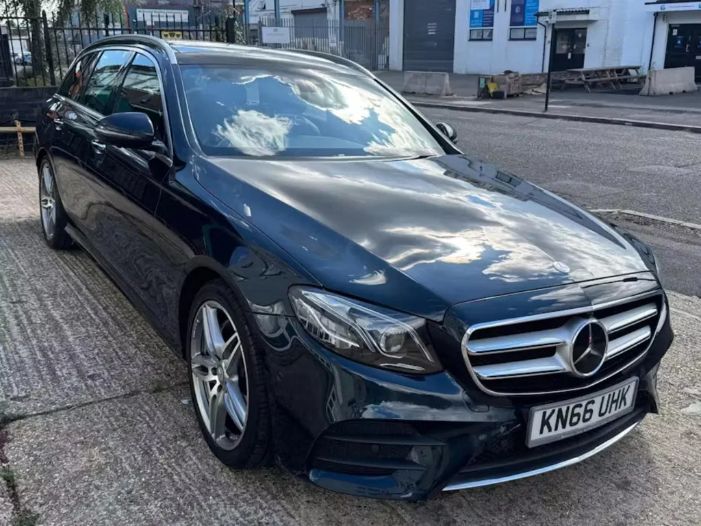 Mercedes-Benz E Class 2.0 E220d Amg Line Premium Plus Estate Diese 