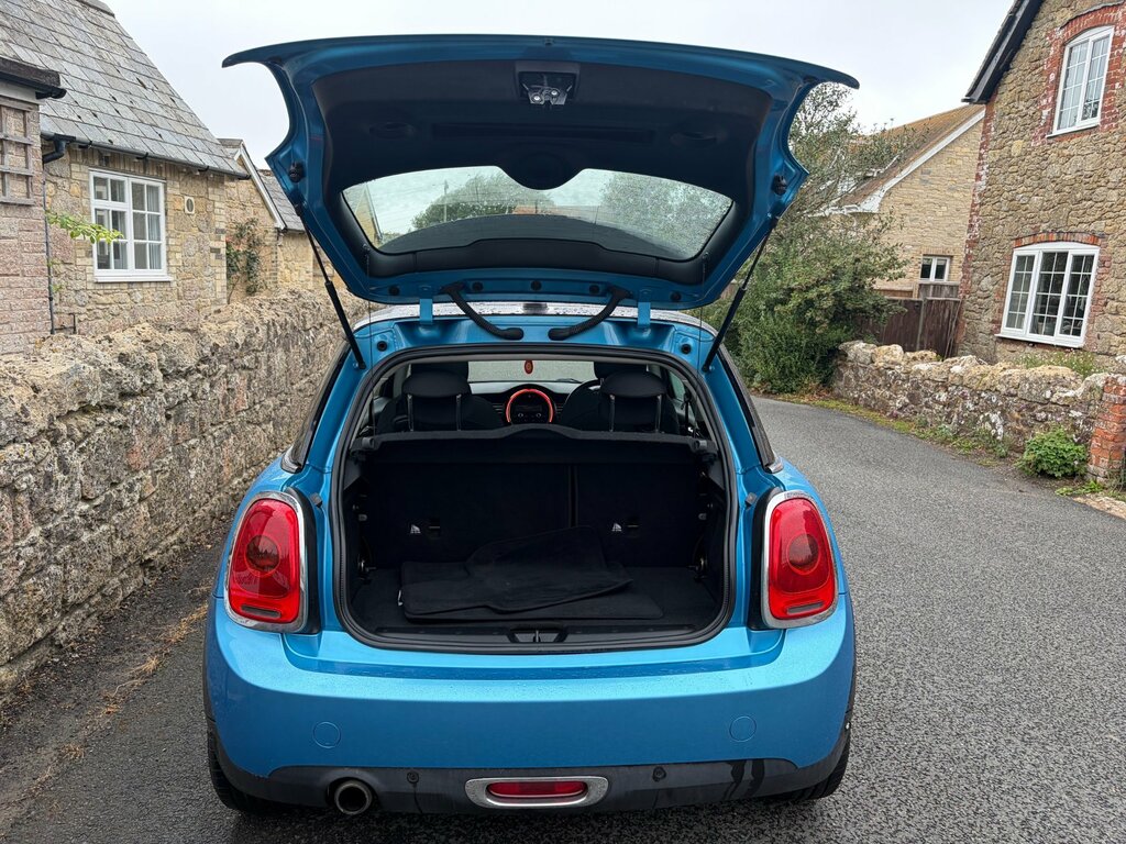Mini Hatch 1.5 Cooper Hatchback Euro 6 Ss NK15VMW Blue #5