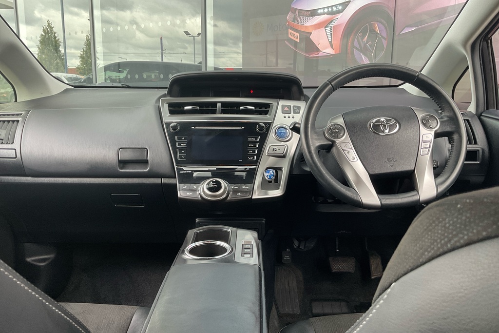 Toyota Prius+ 1.8 Vvti Excel Tss Cvt Red #3