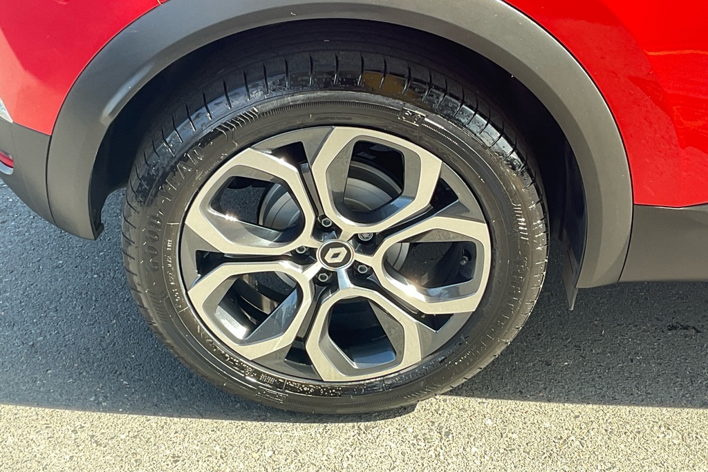 Renault Captur 1.0 Tce 90 Techno Black #4