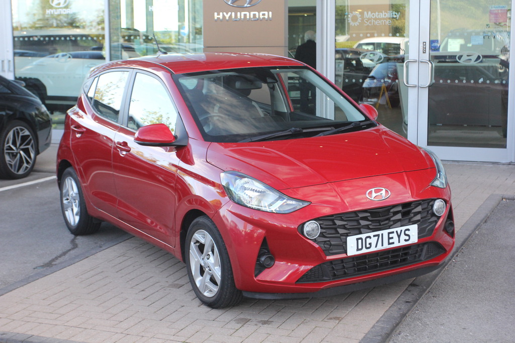 Hyundai I10 1.0 Mpi Se Connect Red