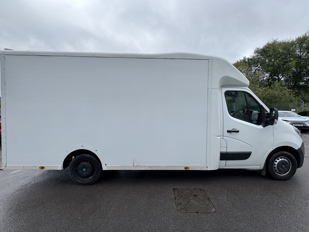 Vauxhall Movano Mpv White #5
