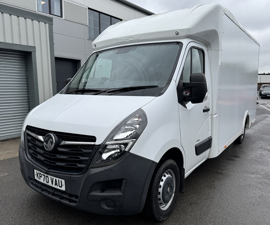 Vauxhall Movano Mpv White #3