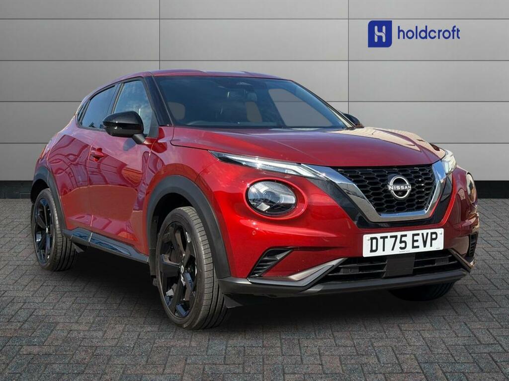 Nissan Juke 1.0 Dig-t Tekna Red